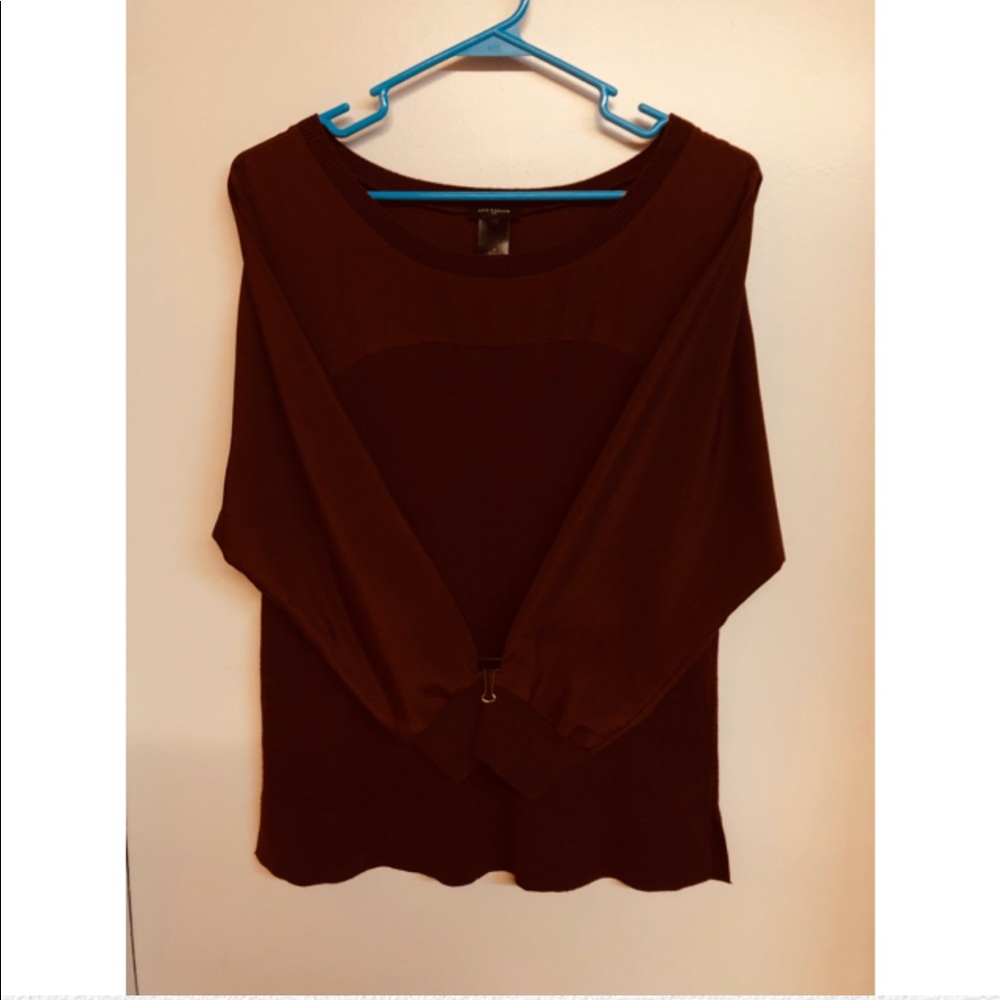 Cute crewneck sweater!